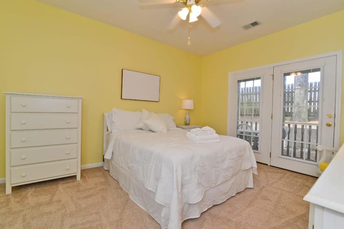 Cherry Grove Villa Close To Beach W Pool 미를 비치 외부 사진
