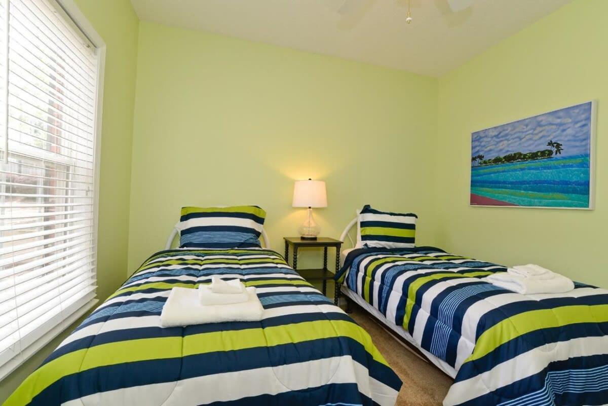 Cherry Grove Villa Close To Beach W Pool 미를 비치 외부 사진