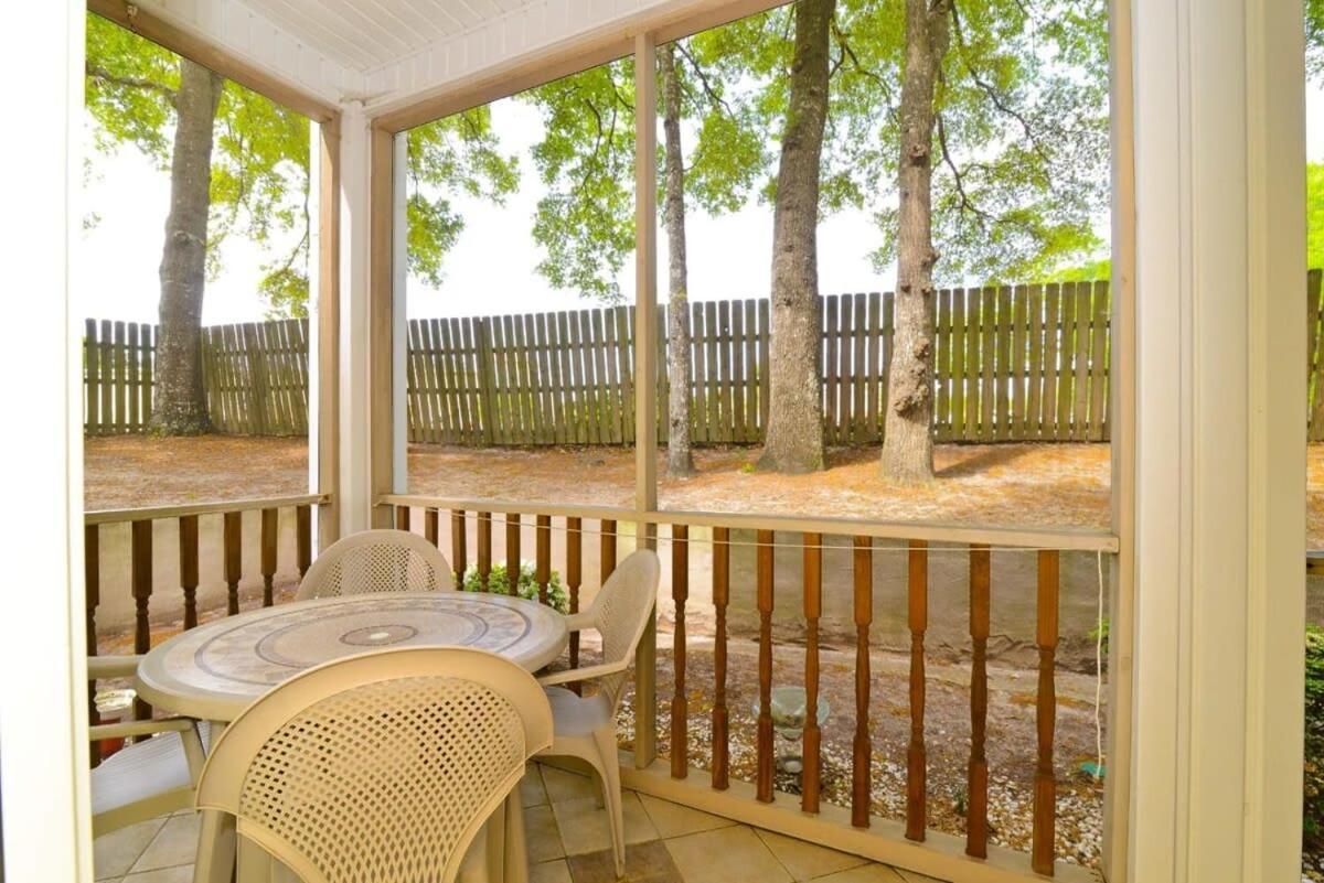 Cherry Grove Villa Close To Beach W Pool 미를 비치 외부 사진